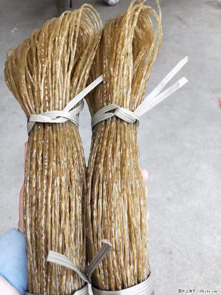 【灌阳正宗红薯粉】美女家里自己做的,干净卫生,假一赔十,价格合理,抢购电话:13737312895 - 美食天地 - 通辽生活社区 - 通辽28生活网 tongliao.28life.com