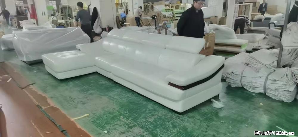 【大厂仿真皮沙发】实木框架,高回弹海绵45密度。全新包装,质量非常好,3.6米右贵妃 - 各类家具 - 居家生活 - 通辽分类信息 - 通辽28生活网 tongliao.28life.com